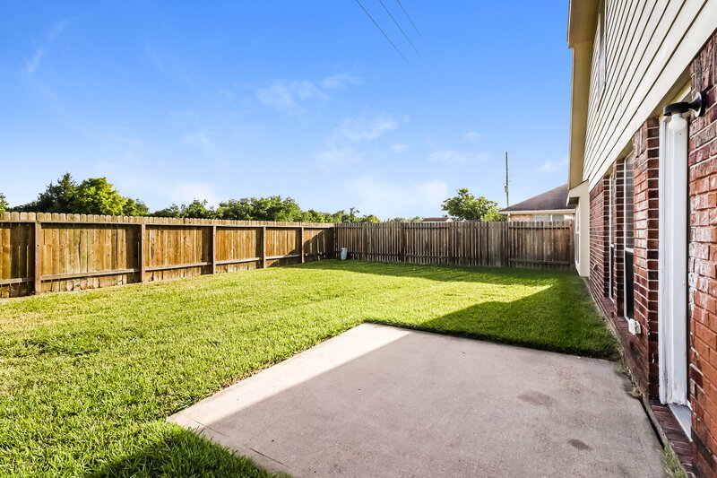 3,140/Mo, 16611 Great Oaks Hollow Dr Houston, TX 77083 Exterior View