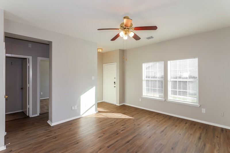 1,820/Mo, 6415 Provident Green Dr Katy, TX 77449 Living Room View
