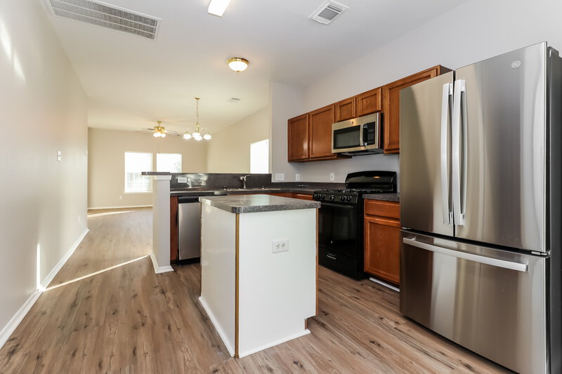 1,820/Mo, 6415 Provident Green Dr Katy, TX 77449 Kitchen View