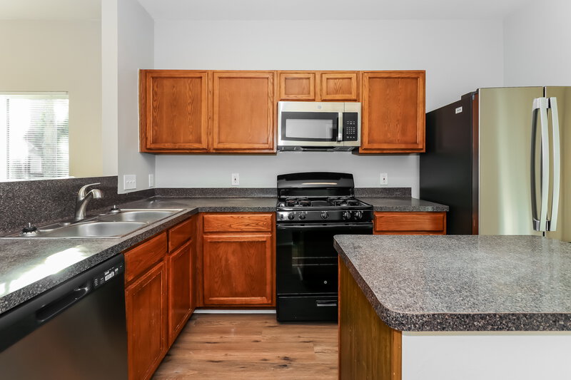 1,820/Mo, 6415 Provident Green Dr Katy, TX 77449 Kitchen View 2