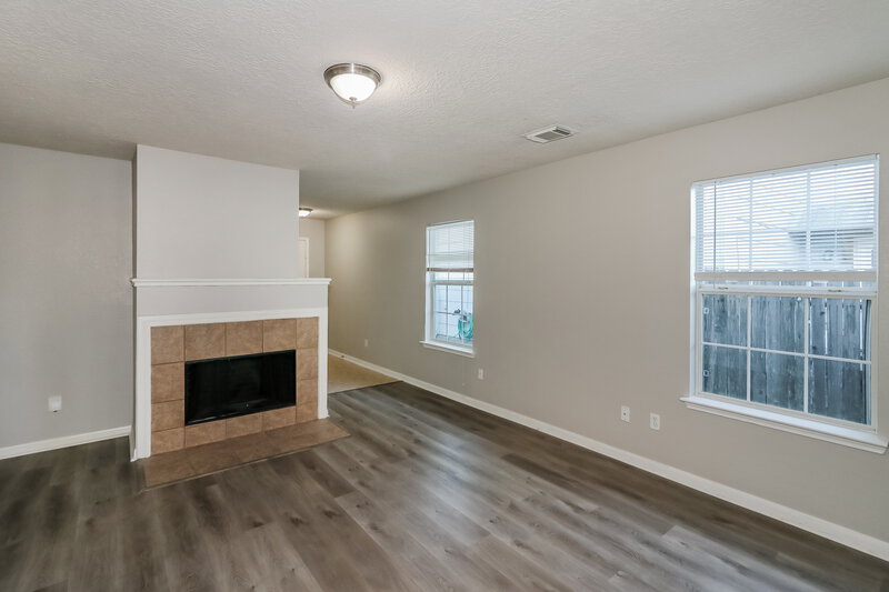 1,680/Mo, 3559 Fuller Bluff Dr Spring, TX 77386 Living Room View