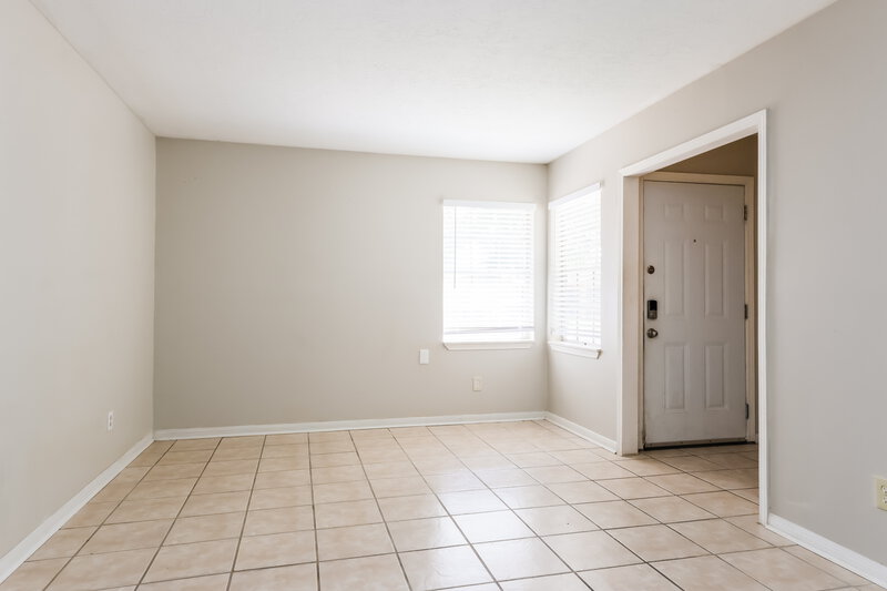 1,660/Mo, 807 Sulphur St Houston, TX 77034 Dining Room View