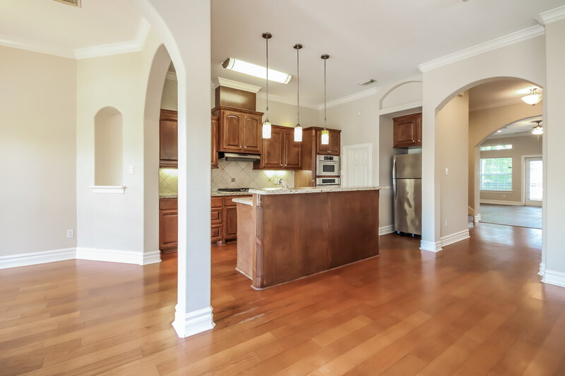 3,020/Mo, 618 8th St Kemah, TX 77565 Kitchen View