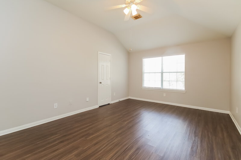 2,195/Mo, 6022 Fergis Dr Katy, TX 77449 Main Bedroom View 2