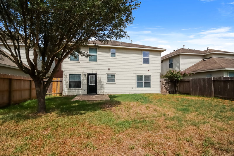 2,195/Mo, 6022 Fergis Dr Katy, TX 77449 Rear View