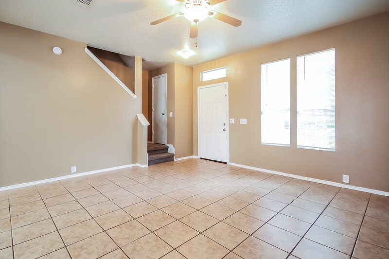 1,685/Mo, 18810 Sandelford Dr Katy, TX 77449 Living Room View 4
