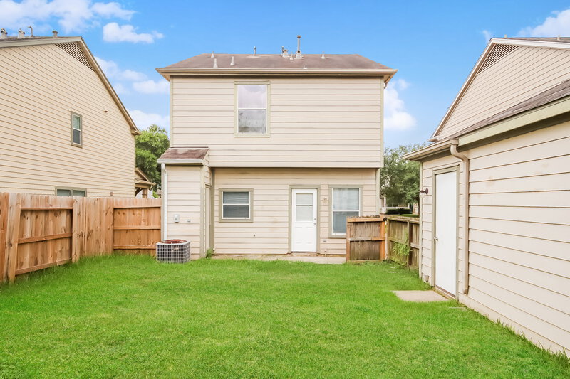 1,685/Mo, 18810 Sandelford Dr Katy, TX 77449 Rear View