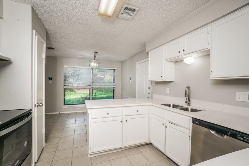 2,280/Mo, 5403 Sweetwind Ln Spring, TX 77373 Kitchen View 2