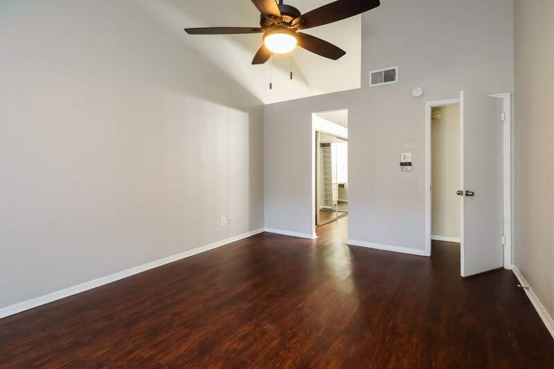 1,675/Mo, 16807 Capewood Dr Humble, TX 77396 Main Bedroom View