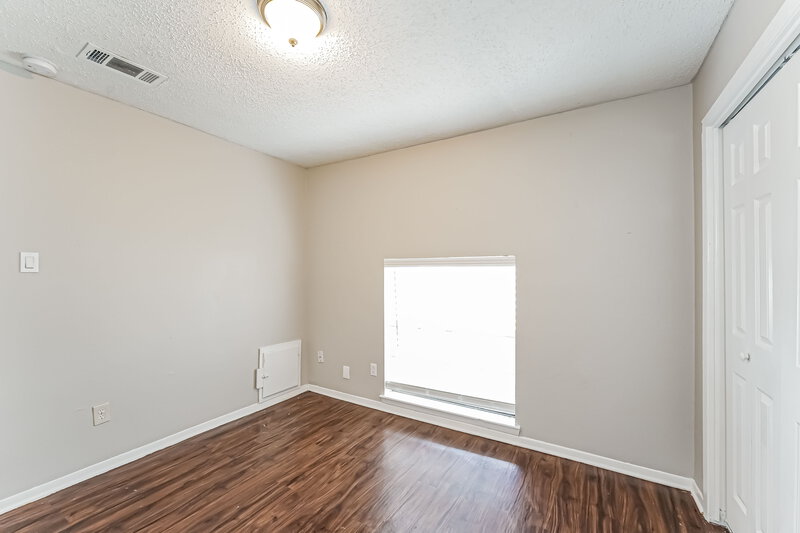 1,615/Mo, 13331 Townwood Dr Houston, TX 77045 Bedroom View 2