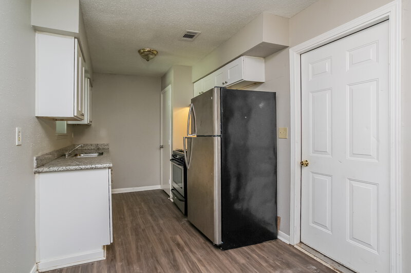 1,495/Mo, 11747 Murr Way Houston, TX 77048 Kitchen View