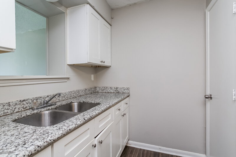 1,495/Mo, 11747 Murr Way Houston, TX 77048 Kitchen View 4