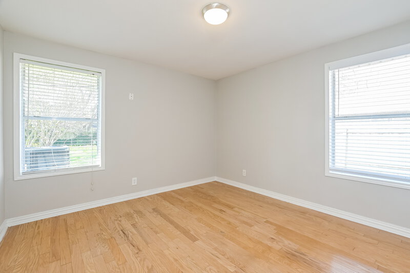 1,750/Mo, 1121 14th Ave Texas City, TX 77590 Bedroom View