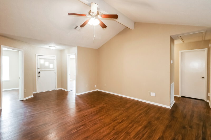 1,560/Mo, 13427 Boonway Dr Houston, TX 77045 Misc View 4