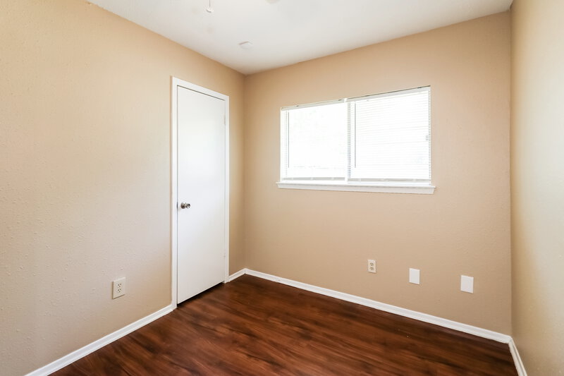 1,560/Mo, 13427 Boonway Dr Houston, TX 77045 Misc View 12