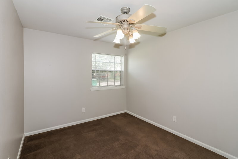 1,975/Mo, 5751 Oakham St Houston, TX 77085 Bedroom View 2