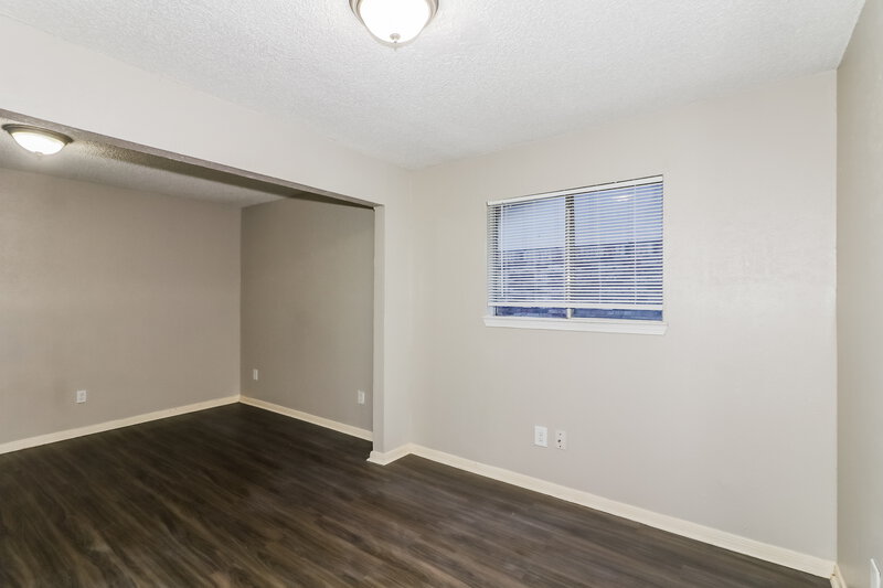 1,540/Mo, 7218 Wren Cir Texas City, TX 77591 Main Bedroom View