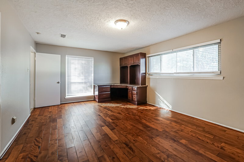 1,400/Mo, 13483 Castilian DR # 1 Houston, TX 77015 Main Bedroom View
