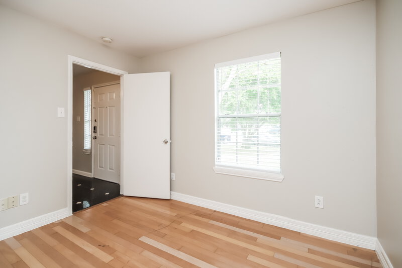 1,555/Mo, 12914 W Greenwick Loo Houston, TX 77085 Bedroom View 2