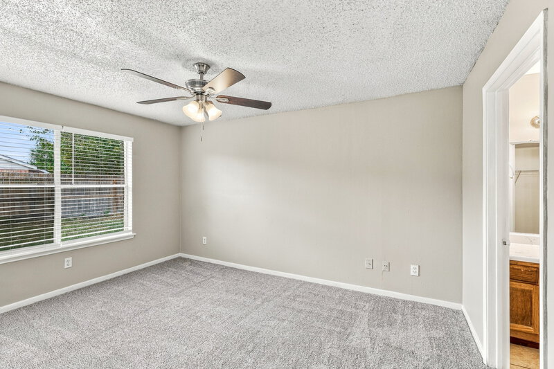 1,570/Mo, 7710 Ellis Dr Missouri City, TX 77489 Primary Bedroom View