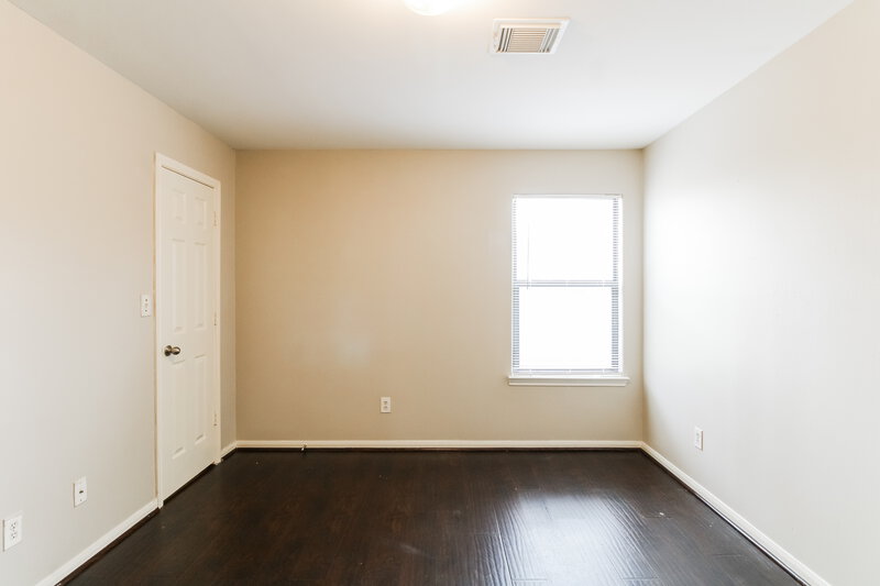 2,210/Mo, 3023 La Estancia Ln Houston, TX 77093 Main Bedroom View