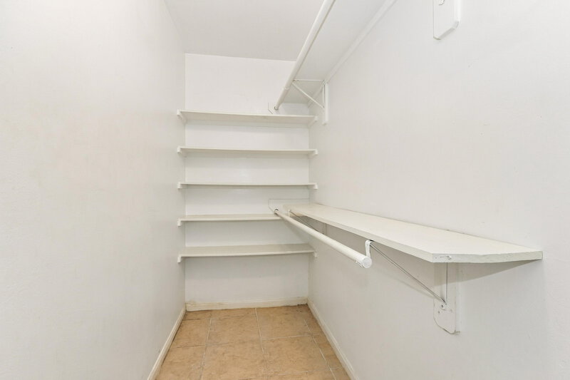 1,510/Mo, 3023 La Estancia Ln Houston, TX 77093 Walk In Closet View