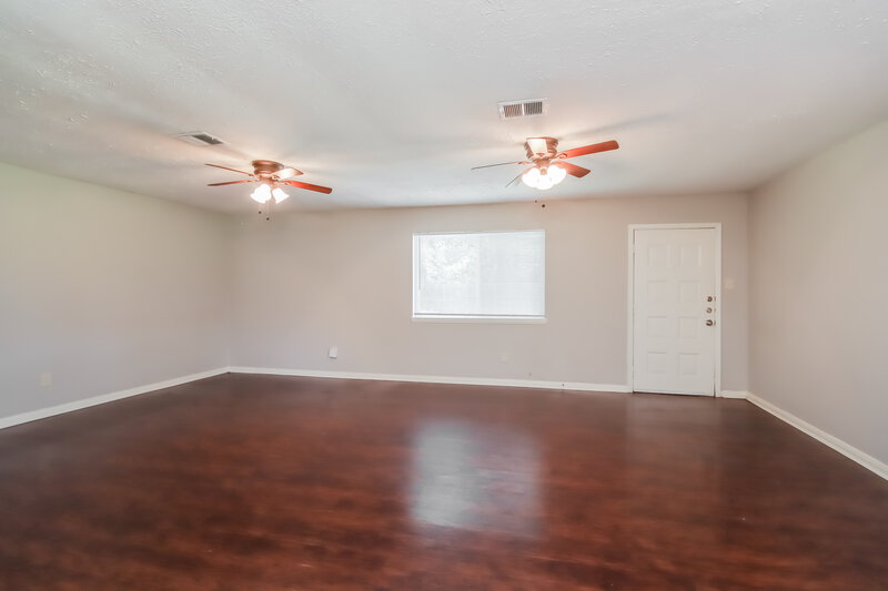 1,590/Mo, 24715 Sorters Rd Porter, TX 77365 Living Room View