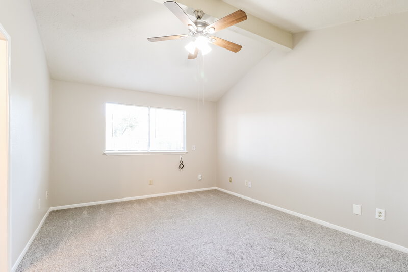 1,620/Mo, 4015 Adonis Spring, TX 77373 Main Bedroom View