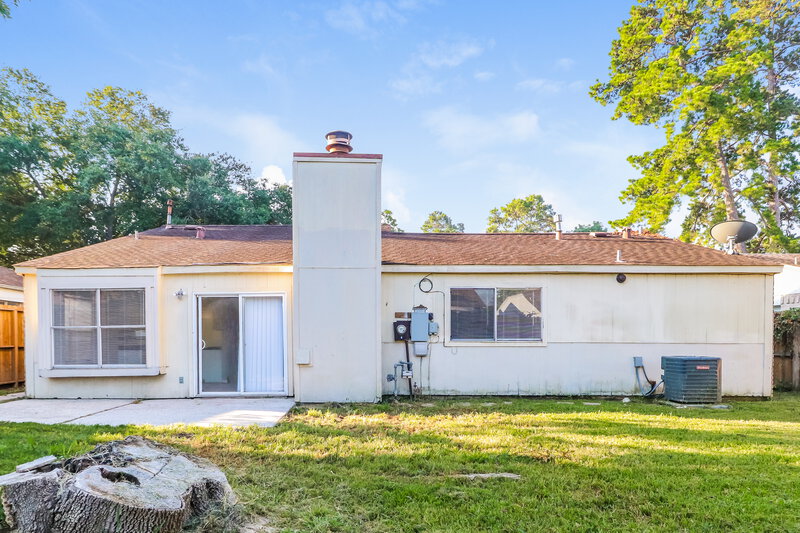 1,620/Mo, 4015 Adonis Spring, TX 77373 Rear View
