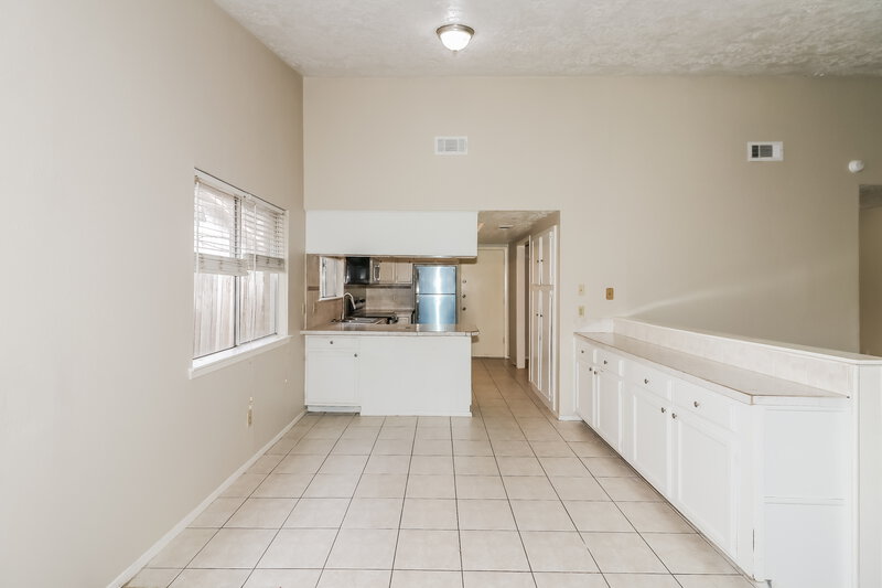 1,570/Mo, 8419 Old Meadow Ln Houston, TX 77064 Dining Room View