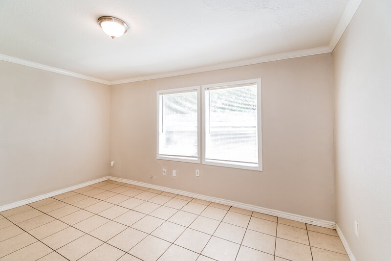 1,475/Mo, 1505 4th Ave N Texas City, TX 77590 Bedroom View