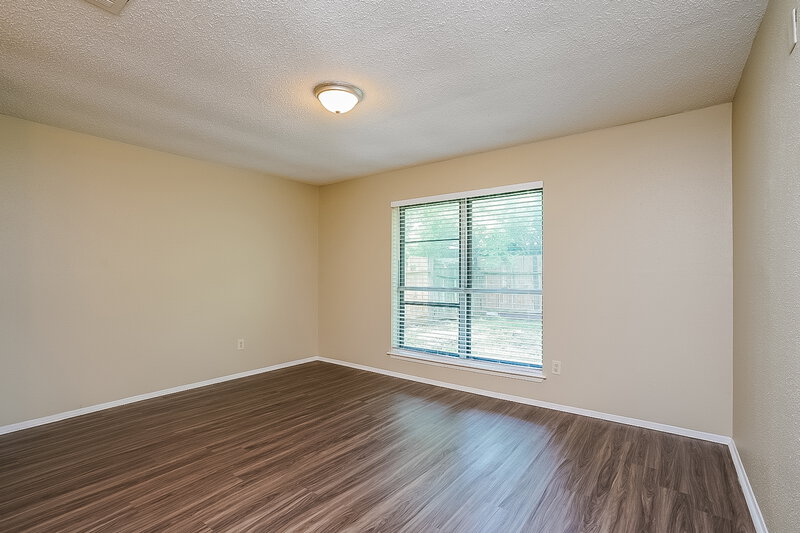 2,740/Mo, 16215 Pasadero Dr Houston, TX 77083 Main Bedroom View