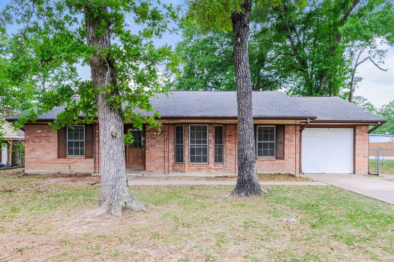 1,635/Mo, 200 Montrose Cir Conroe, TX 77301 External View