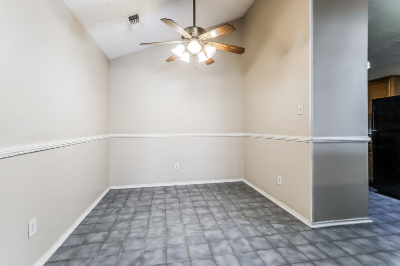 1,745/Mo, 11 Crestbriar Ct Baytown, TX 77521 Misc View 6