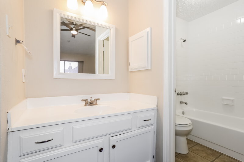 1,800/Mo, 11 Crestbriar Ct Baytown, TX 77521 Misc View 12