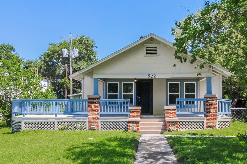 1,690/Mo, 522 12th Ave Texas City, TX 77590 External View