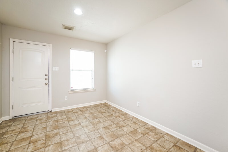 1,450/Mo, 8130 Old Maple Ln Humble, TX 77338 Dining Room View