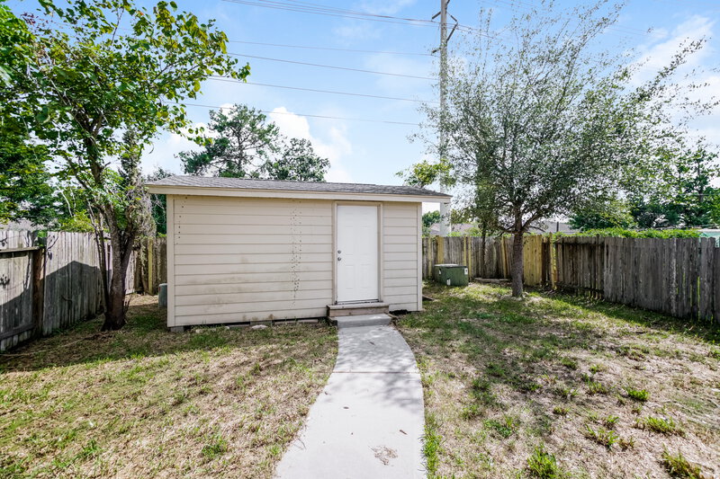 1,450/Mo, 8130 Old Maple Ln Humble, TX 77338 Exterior View