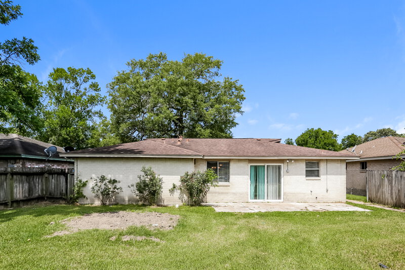 1,525/Mo, 746 Terryhollow St Channelview, TX 77530 Rear View