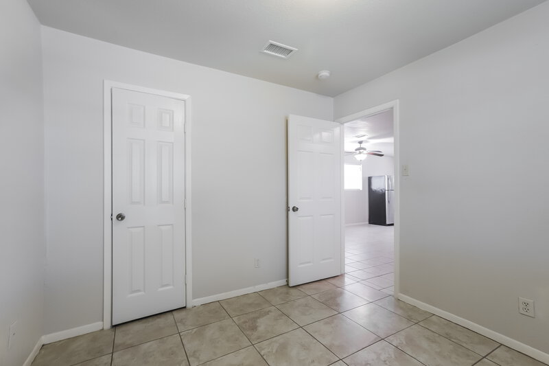 1,820/Mo, 4718 Pine St Pasadena, TX 77586 Bedroom View