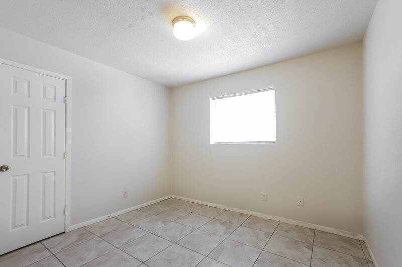 1,820/Mo, 4718 Pine St Pasadena, TX 77586 Bedroom View 3