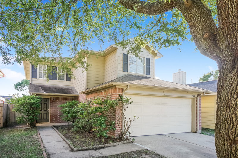 0/Mo, 422 N Willow Dr Houston, TX 77073 External View