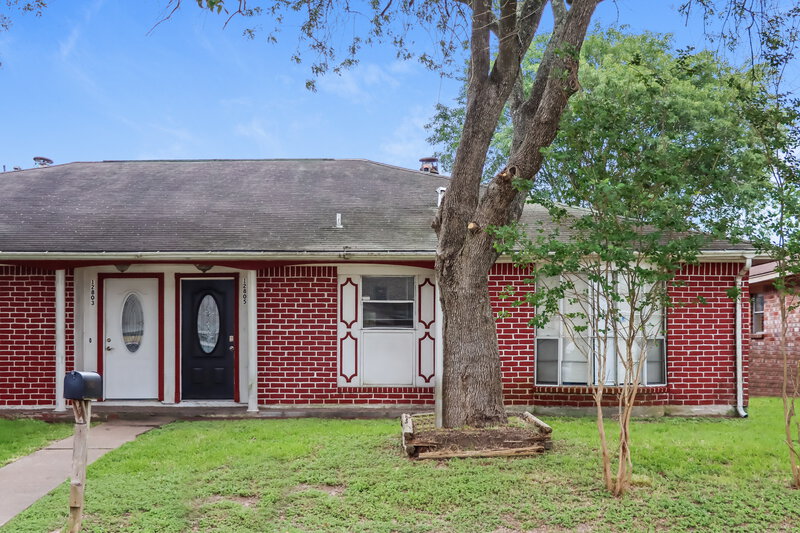 1,800/Mo, 12805 Bexley Dr Houston, TX 77099 External View