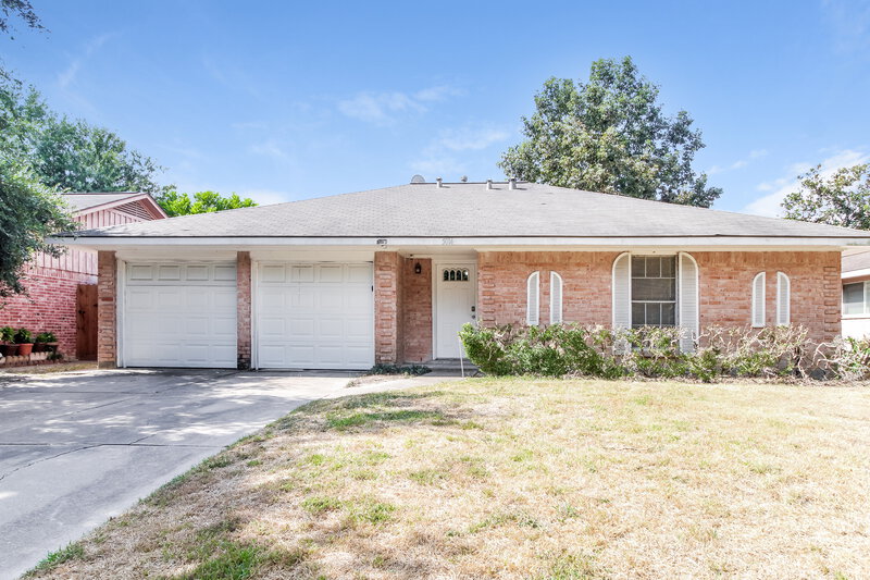 1,945/Mo, 5014 Hasie Dr Houston, TX 77032 External View