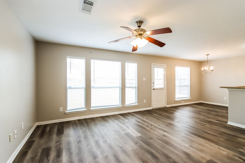 1,830/Mo, 1111 Richcrest Dr Houston, TX 77060 Misc View 2