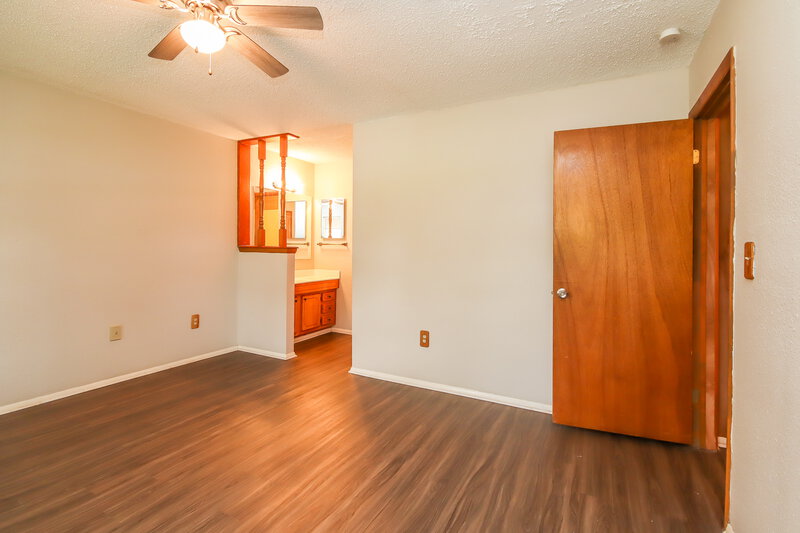 1,780/Mo, 901 Westmont Dr Houston, TX 77015 Misc View 8