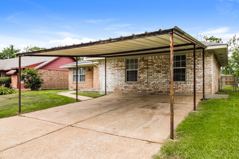 1,670/Mo, 12411 Deergrove St Houston, TX 77039 Front View 2