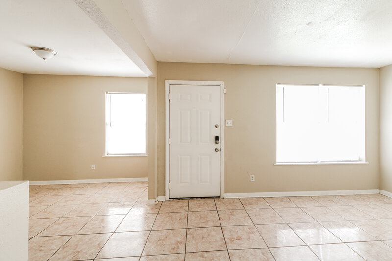 1,670/Mo, 12411 Deergrove St Houston, TX 77039 Living Room View