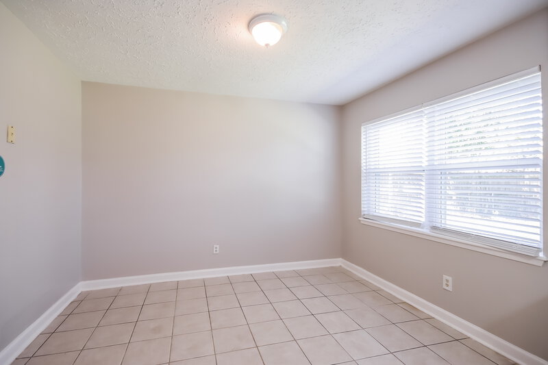 1,635/Mo, 502 Hildred Ave Conroe, TX 77303 Dining Room View