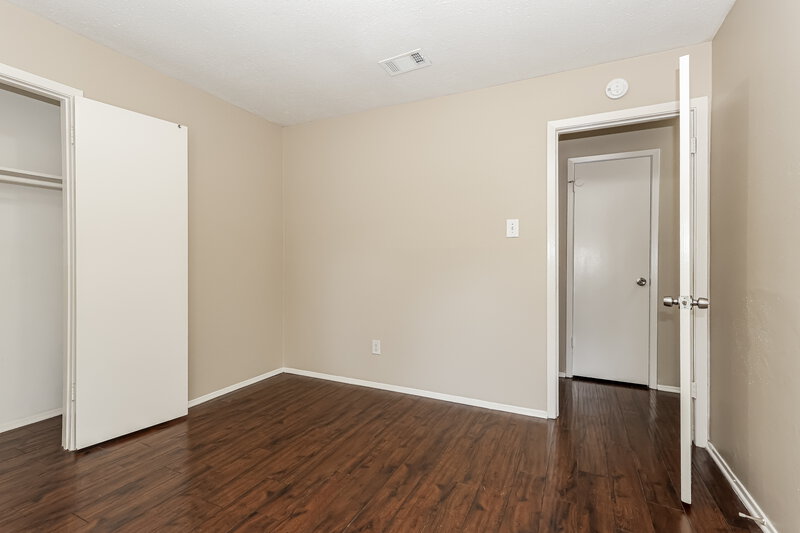 1,660/Mo, 502 Hildred Ave Conroe, TX 77303 Bedroom View